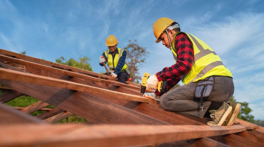 Professional Flat Roofing Installation services in Larsen, WI